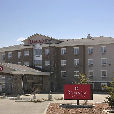Ramada By Wyndham Drumheller Hotel & Suites Eksteriør bilde